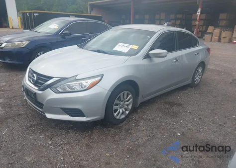 2016 Nissan Altima 2.5 S z USA, uszkodzony, nr VIN 1N4AL3AP1GN359076